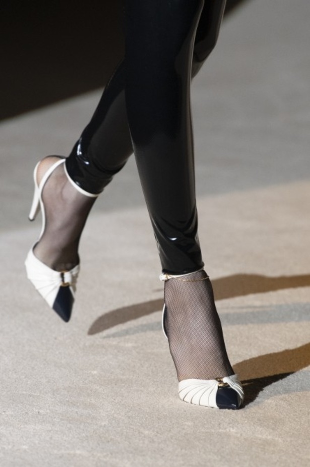 مجموعة سان لوران خريف وشتاء 2020-2021 من باريس