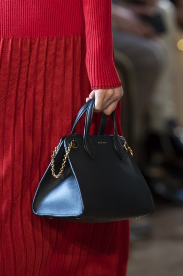 عرض أزياء Altuzarra خلال اسبوع الموضة في باريس لخريف وشتاء 2020-2021