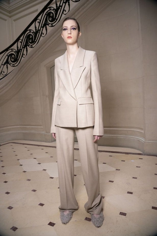 عرض أزياء Altuzarra خلال اسبوع الموضة في باريس لخريف وشتاء 2020-2021