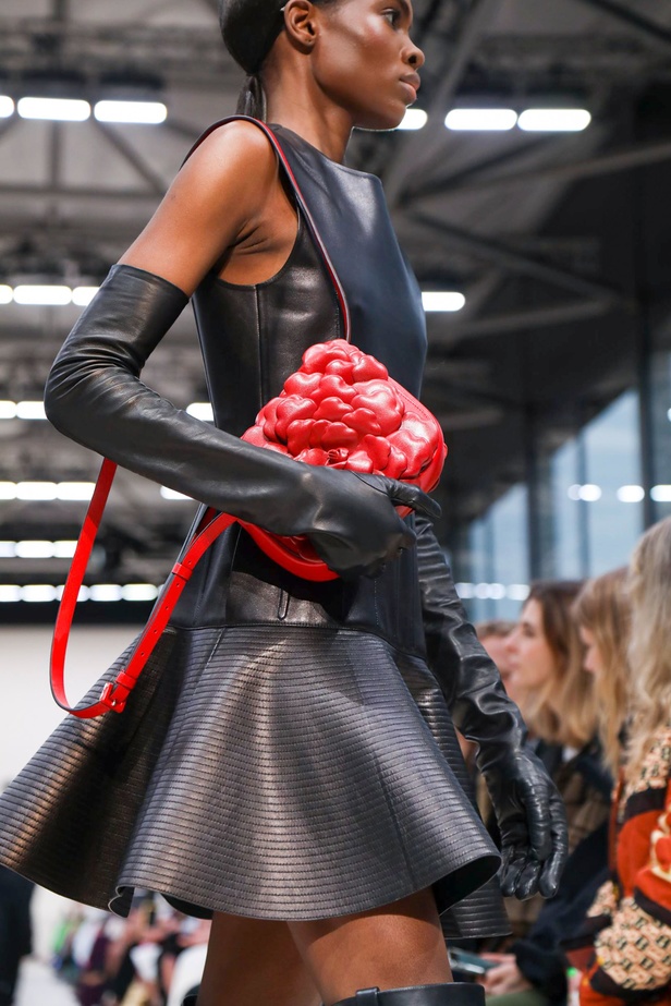 مجموعة Valentino لموسم خريف وشتاء 2020