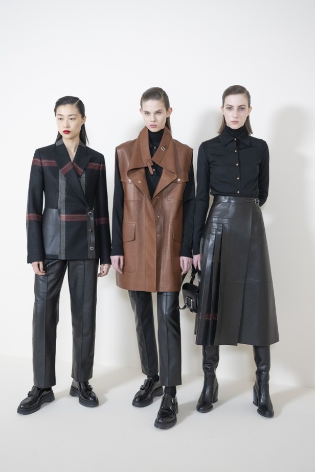 عرض أزياء Hermes لخريف وشتاء 2020-2021 خلال اسبوع الموضة في باريس