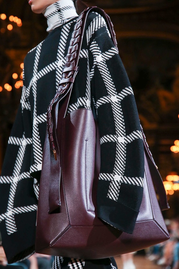 مجموعة ستيلا مكارتني لموسم خريف وشتاء 2020-2021