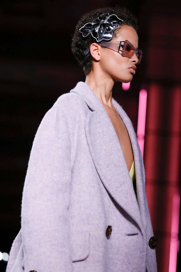 عرض أزياء دار Miu Miu لخريف وشتاء 2020-2021