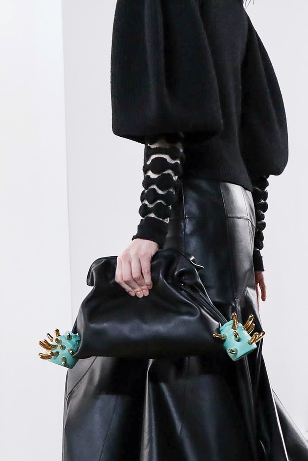 عرض مجموعة LOEWE لموسم خريف وشتاء 2020