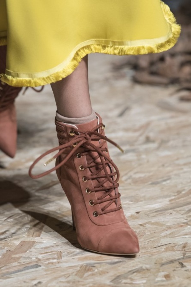 مجموعة "رالف أند روسو" Ralph & Russo لخريف وشتاء 2020 - 2021 