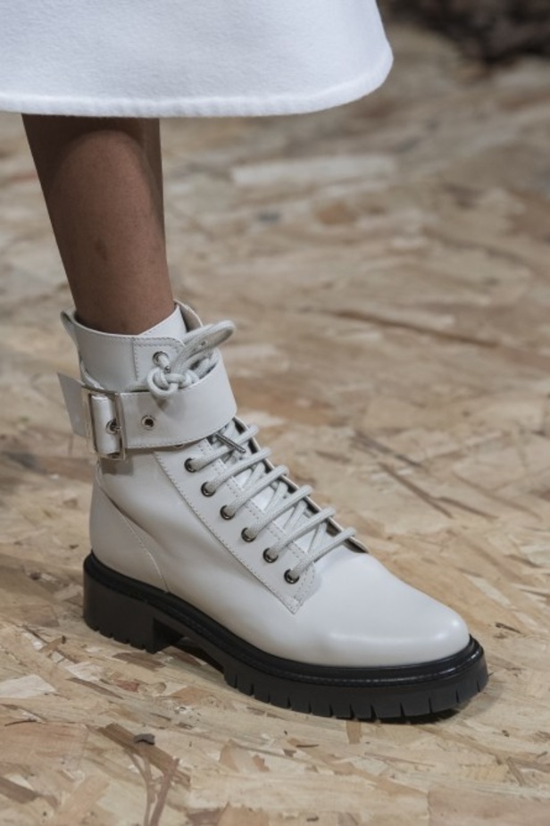 مجموعة "رالف أند روسو" Ralph & Russo لخريف وشتاء 2020 - 2021 