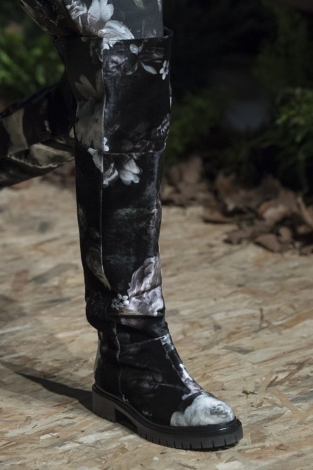 مجموعة "رالف أند روسو" Ralph & Russo لخريف وشتاء 2020 - 2021 