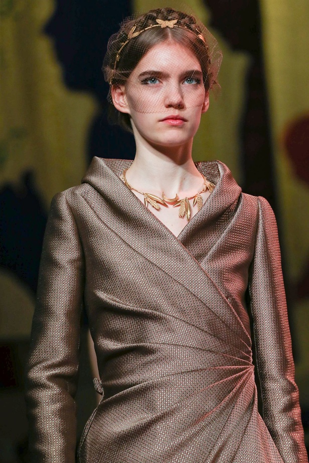 عرض ازياء Dior ديور لـ haute couture ربيع وصيف 2020