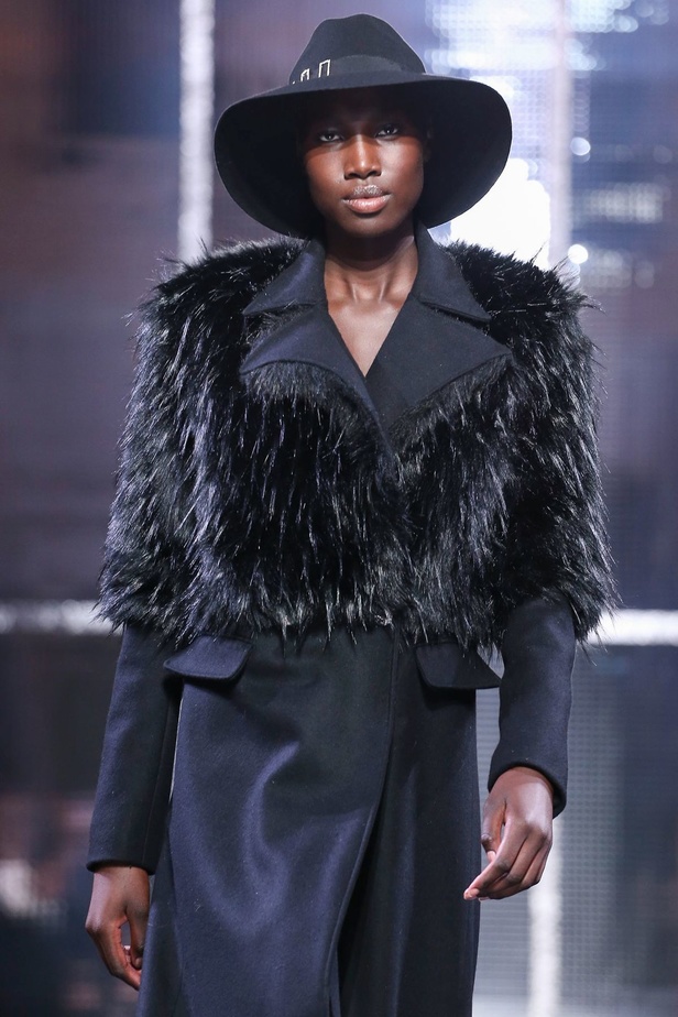 مجموعة أزارو لموسم ربيع وصيف 2020 للهوت كوتور