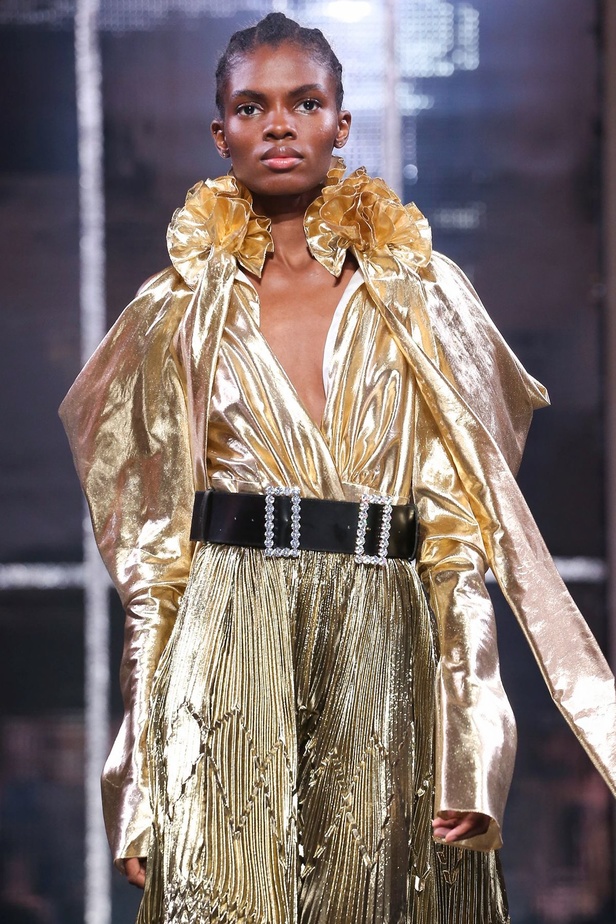 مجموعة أزارو لموسم ربيع وصيف 2020 للهوت كوتور