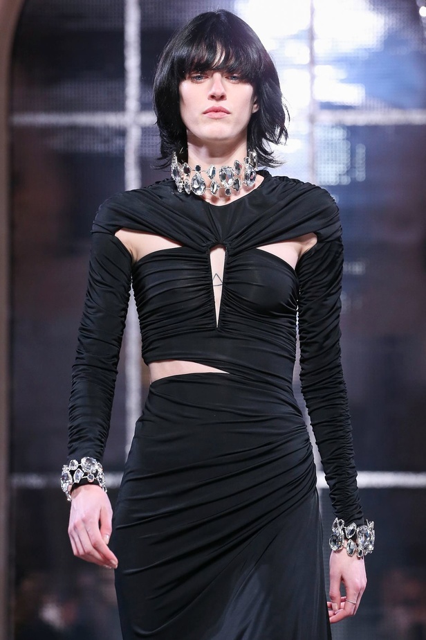 مجموعة أزارو لموسم ربيع وصيف 2020 للهوت كوتور