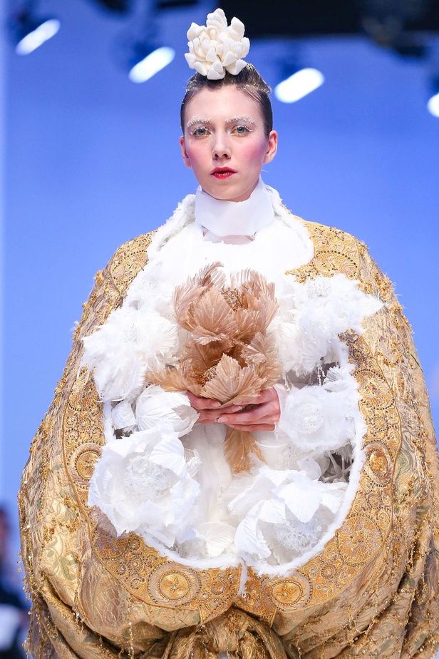 مجموعة Guo Pei للهوت كوتو لربيع وصيف 2020