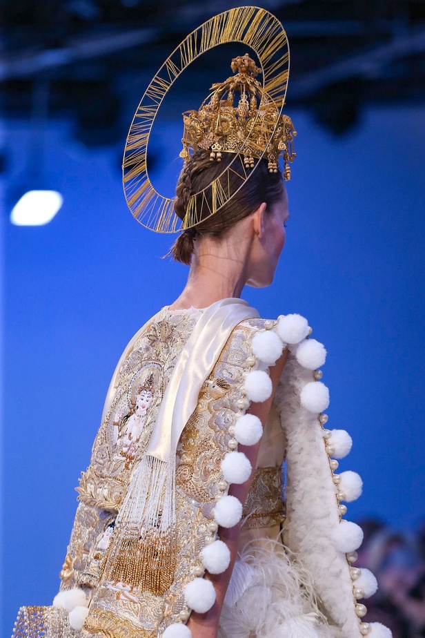 مجموعة Guo Pei للهوت كوتو لربيع وصيف 2020