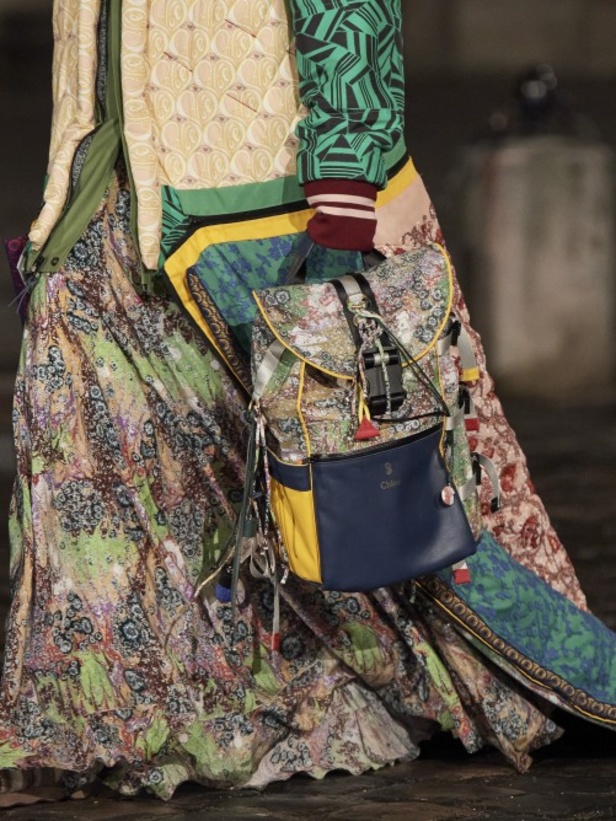 عرض أزياء Chloe  لخريف وشتاء 2021-2022 