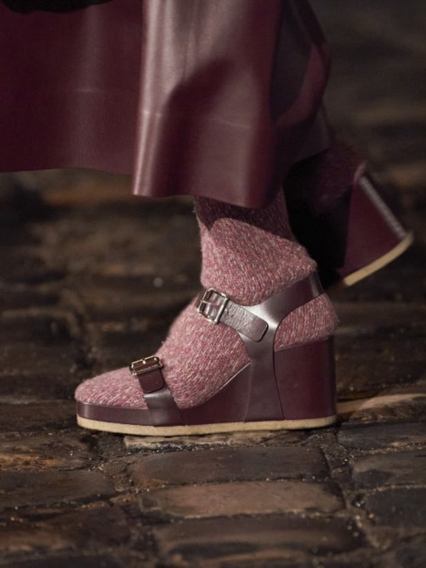 عرض أزياء Chloe  لخريف وشتاء 2021-2022 