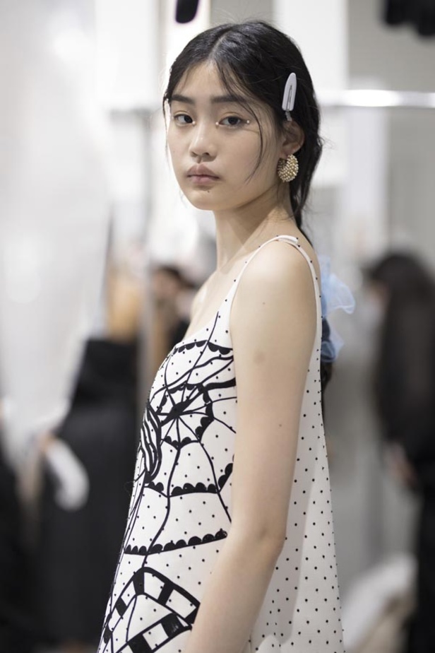 صور حصرية لـ"هي" من عرض أزياء مجموعة ديور كروز Dior Cruise 2022