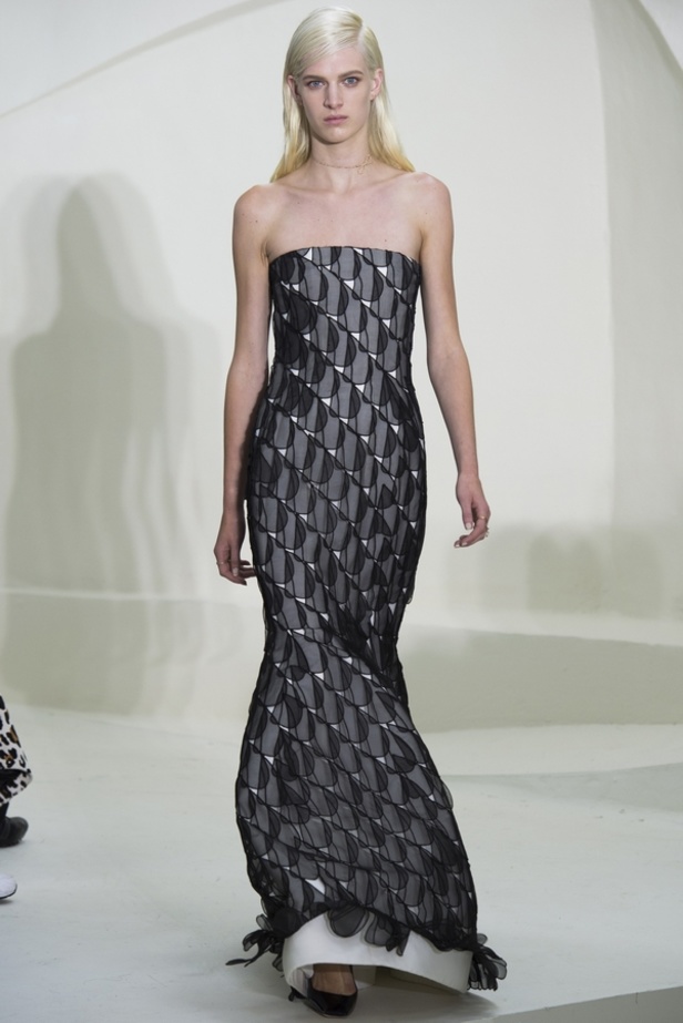 Christian Dior الـ"هوت كوتور" بمفهوم جديد