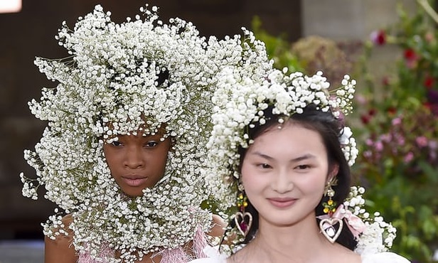 مجموعة رودارت للألبسة الجاهزة لربيع و صيف 2018