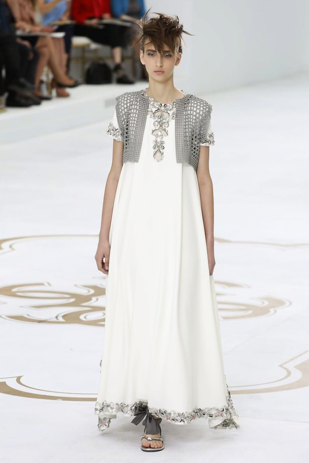 مجموعة Chanel Couture تُجسّد جوانب المرأة المتعددة!