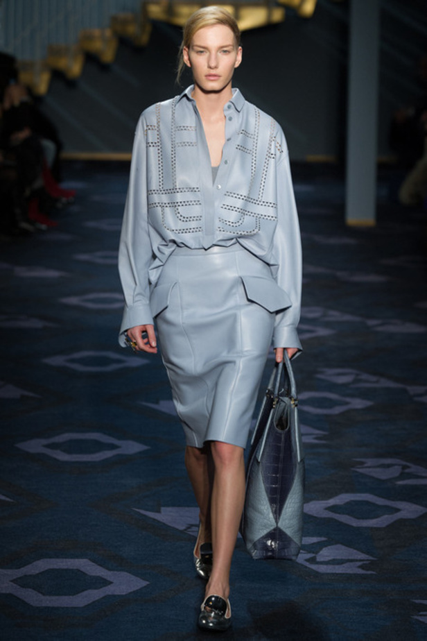 Tod’s: أناقة جلدية ببساطة استثنائية