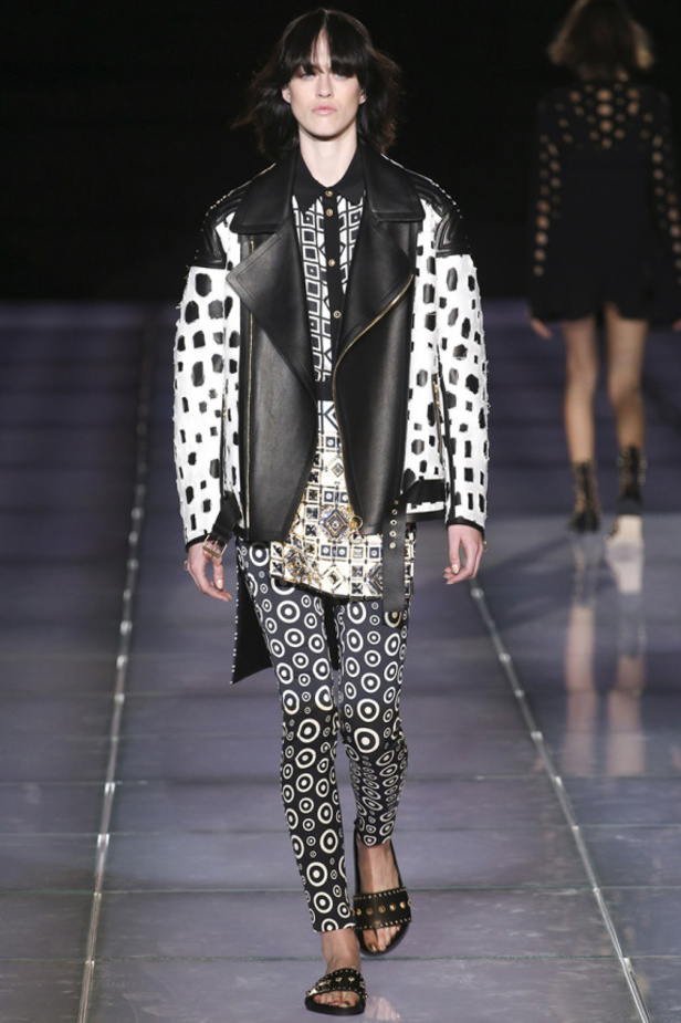 تخريمات دائرية ونقوش متداخلة في مجموعة FAUSTO PUGLISI