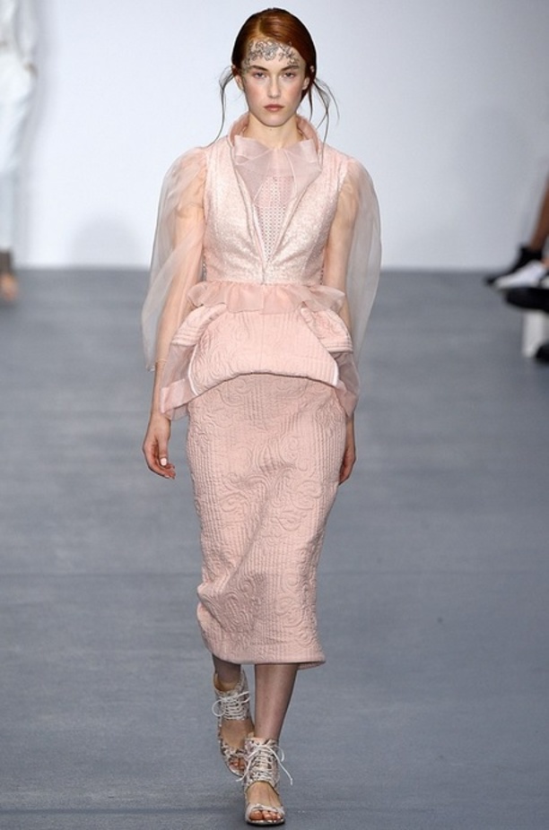 مجموعة Bora Aksu لربيع و صيف 2016