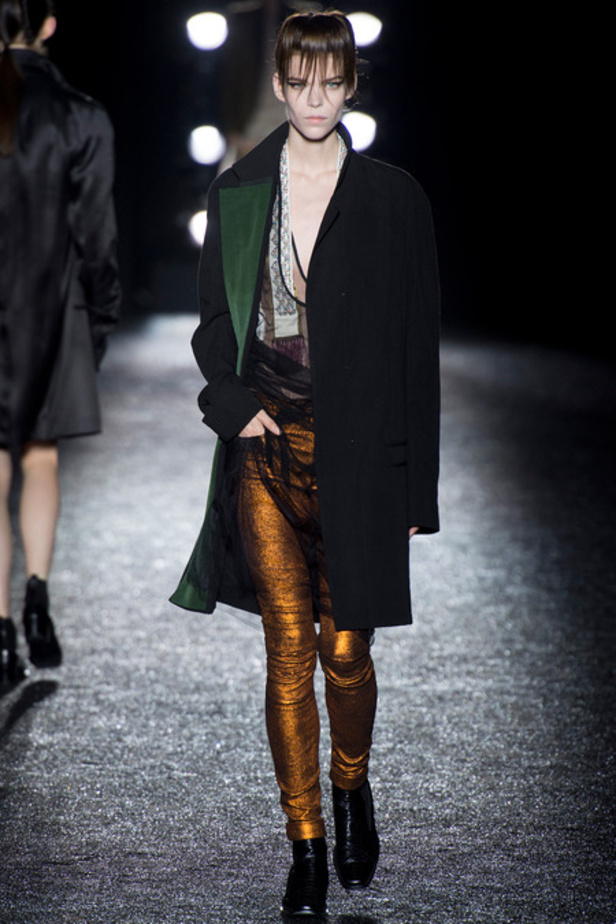 Haider Ackermann تفاصيل غنية لامرأة قوية