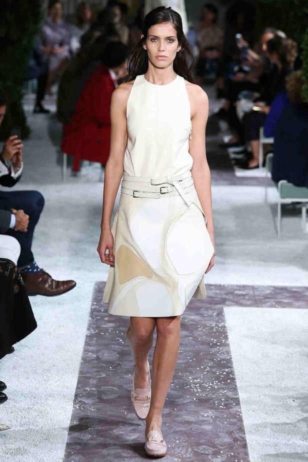 TOD'S  حينما تصبح الأناقة وشما على جسدك