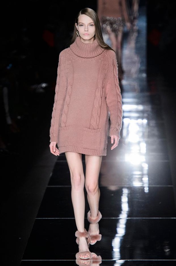 Blumarine يدلّل امرأته بالفسانين الراقية