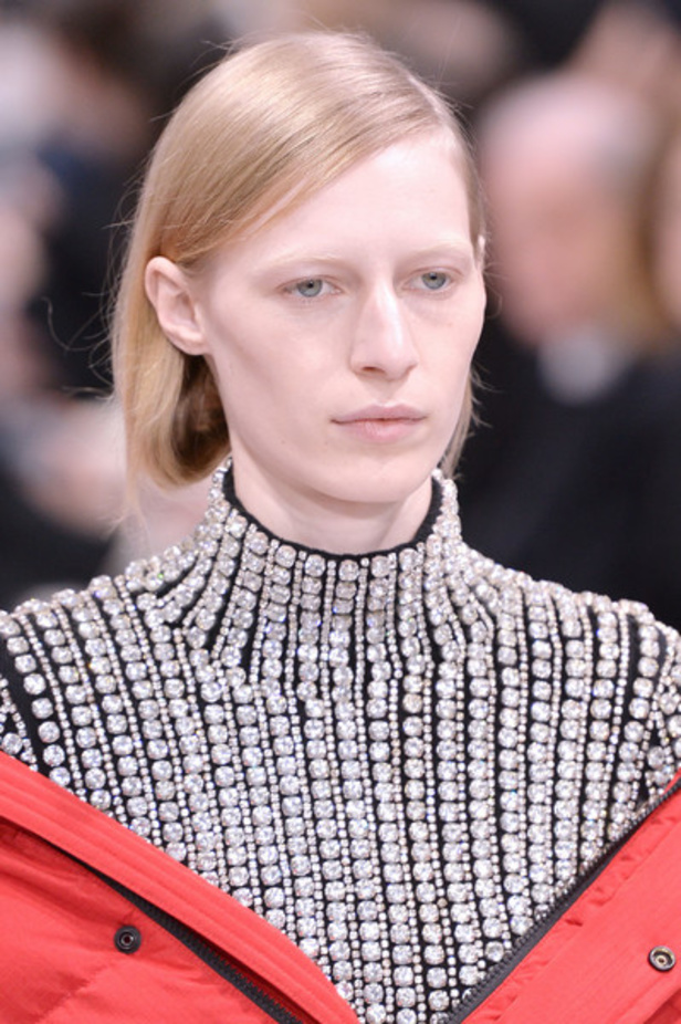 مجموعة دار "بالنسياغا" لموسم خريف وشتاء 2016-2017