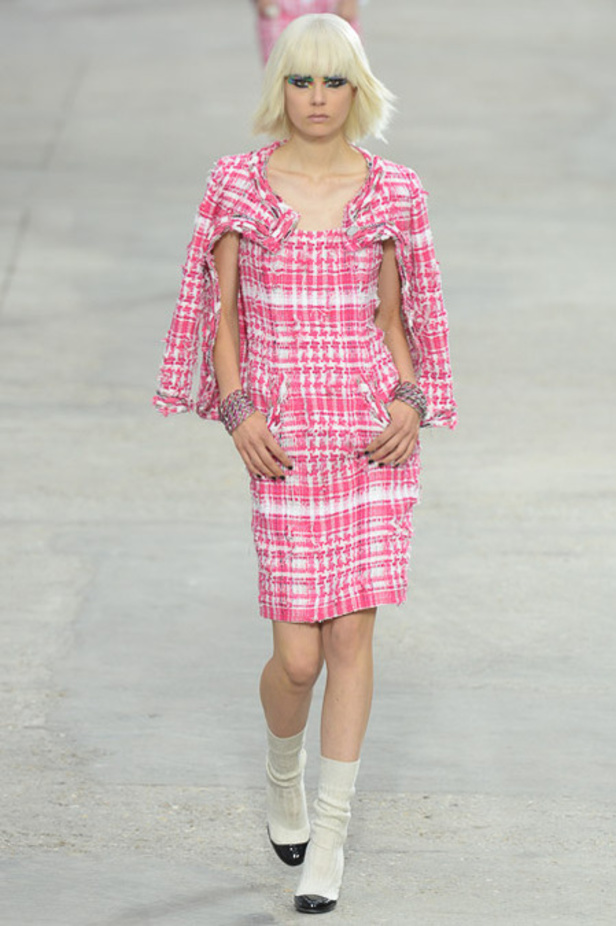 Chanel ترسم موضة الموسم