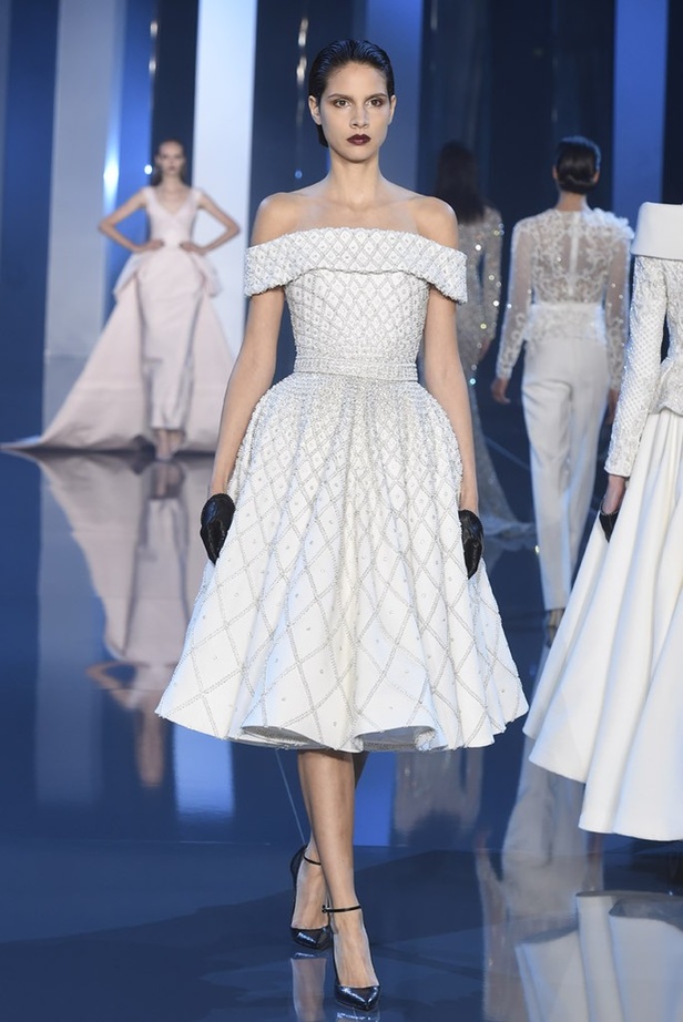 Ralph & Russo مجموعة تحبس الأنفاس!