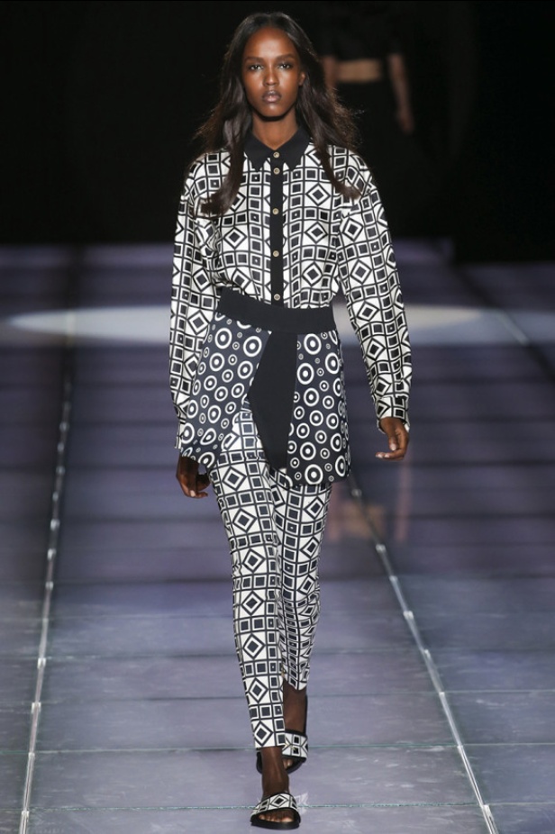 تخريمات دائرية ونقوش متداخلة في مجموعة FAUSTO PUGLISI