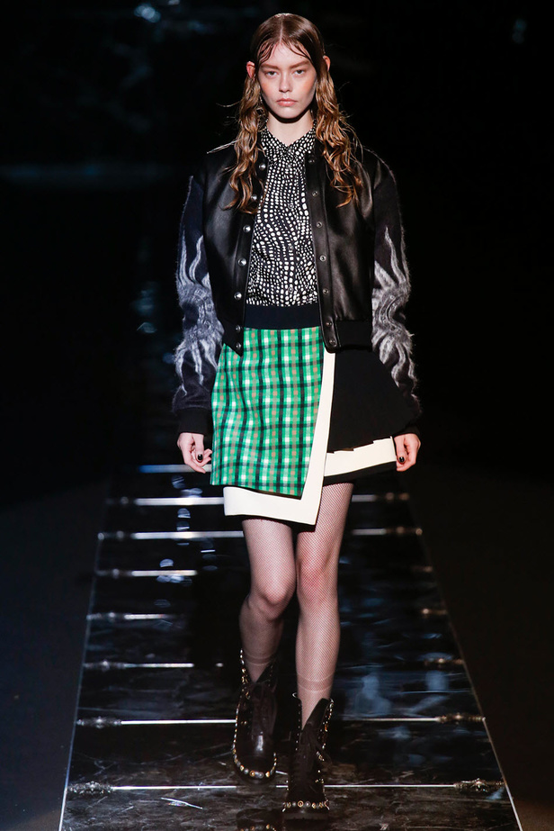 جرأة وفن متمرّد في مجموعة "Fausto Puglisi"