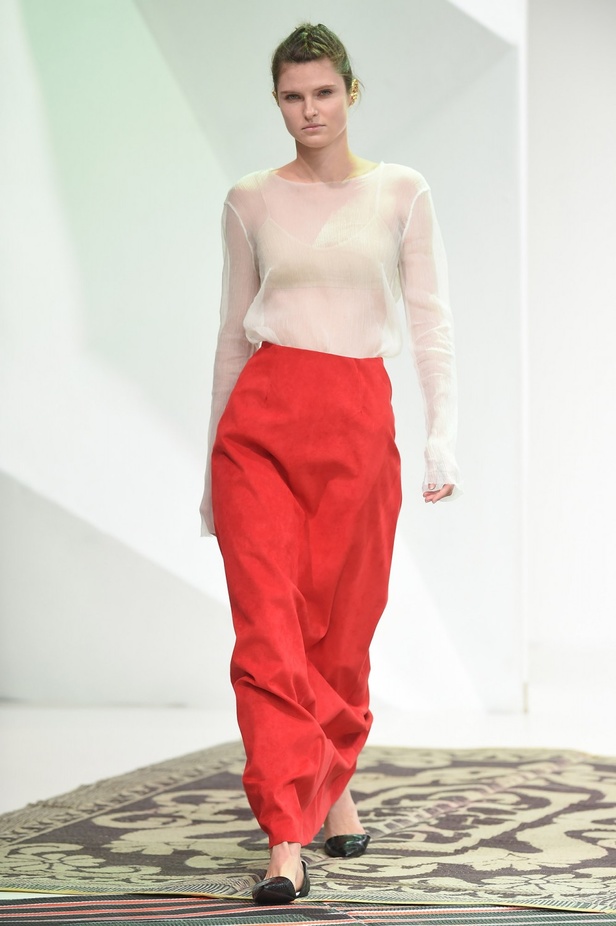 عرض ازياء Taller Marmo لربيع و صيف 2016