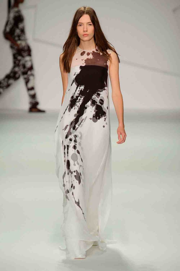 حرير JASPER CONRAN يصنع ربيعك الخاص