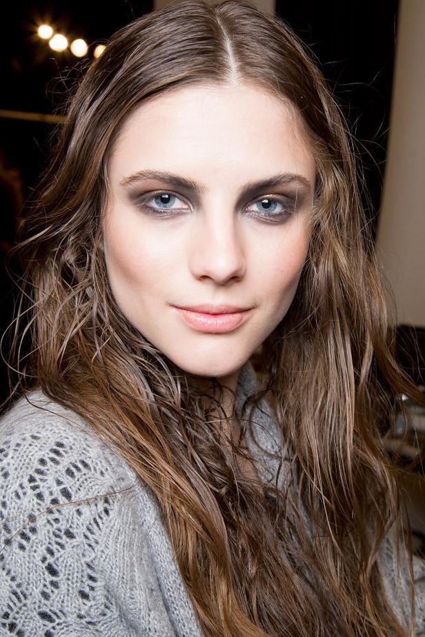 وشوم الجلد تغزو تصاميم Tadashi Shoji في نيويورك