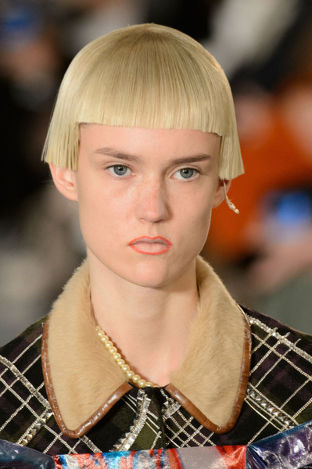 مجموعة فوضويّة وعشوائية لـMaison Margiela في عرض ربيع وصيف 2016