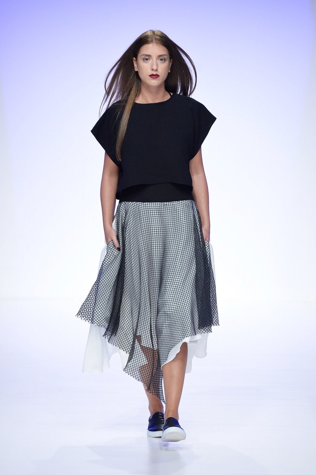 عرض ازياء Starch Foundation لربيع و صيف 2016