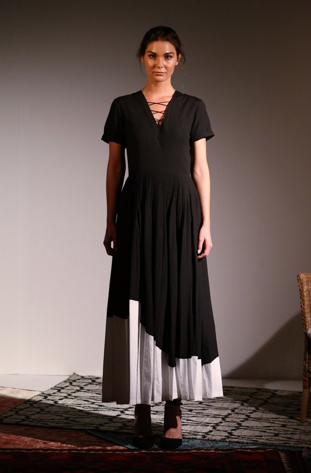 عرض ازياء Bouguessa لربيع و صيف 2016