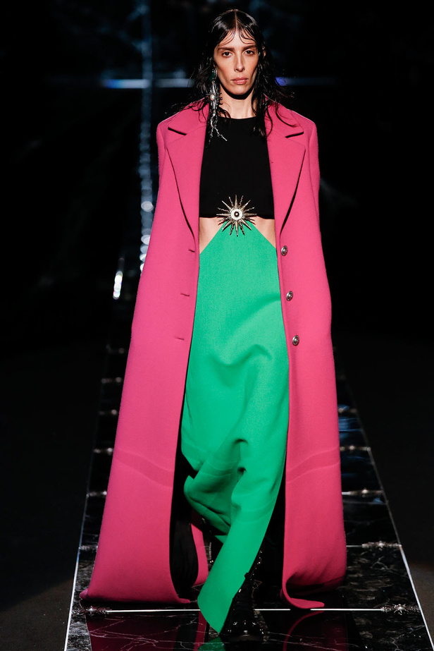 جرأة وفن متمرّد في مجموعة "Fausto Puglisi"