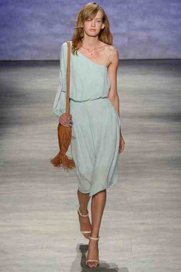 مع ربيع Rebecca Minkoff تمسكي بآخر خيوط الفرحة