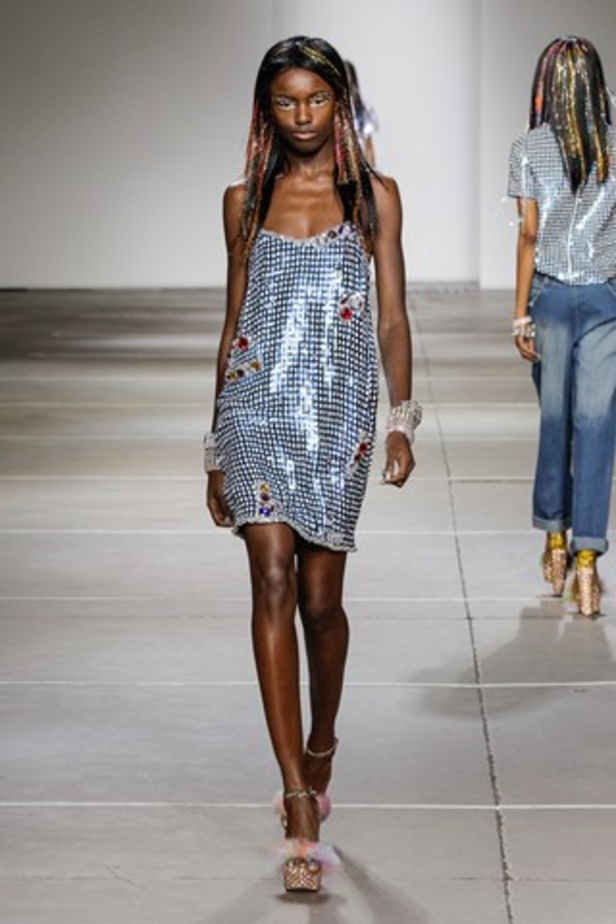 وقت الإحتفال والمرح في عرض Ashish لربيع وصيف 2015