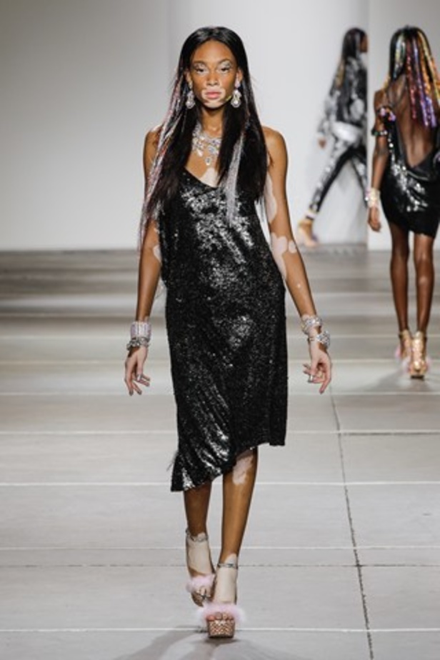 وقت الإحتفال والمرح في عرض Ashish لربيع وصيف 2015