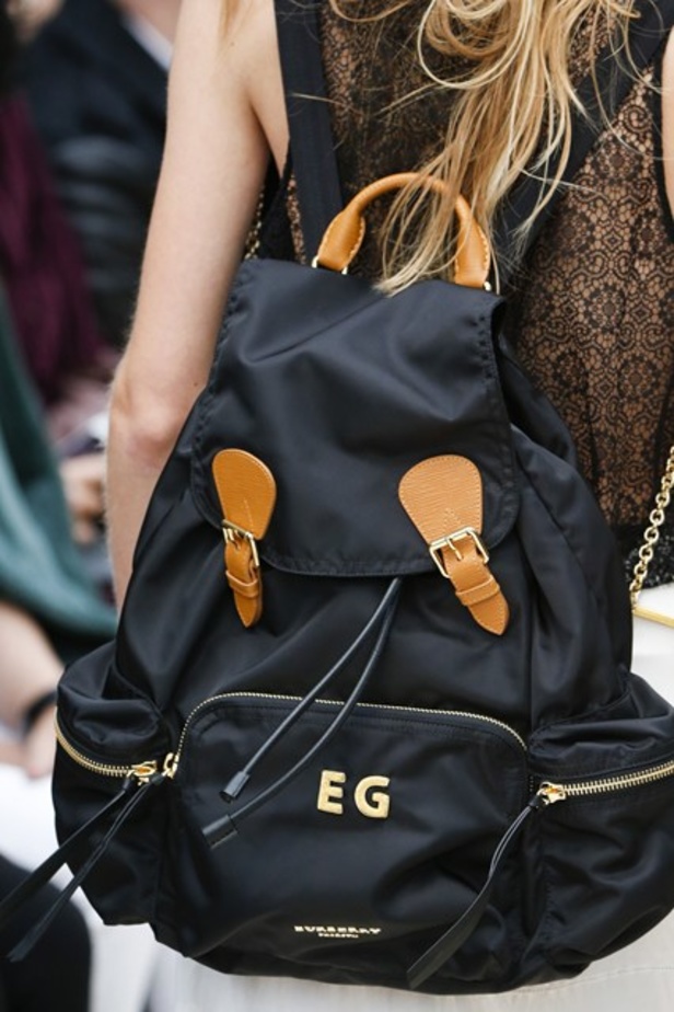 مجموعة Burberry لربيع و صيف 2016