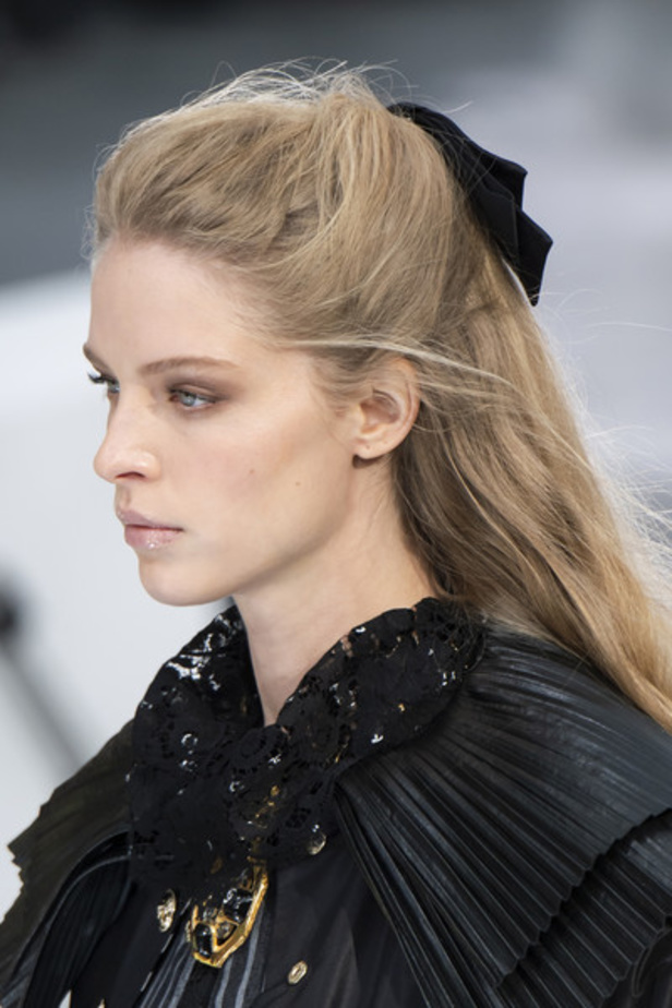 مجموعة Chanel لخريف وشتاء 2020 – 2021 