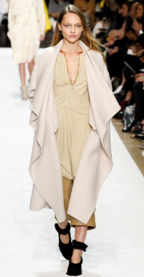 Chloe قصائد بألحان فرنسية 