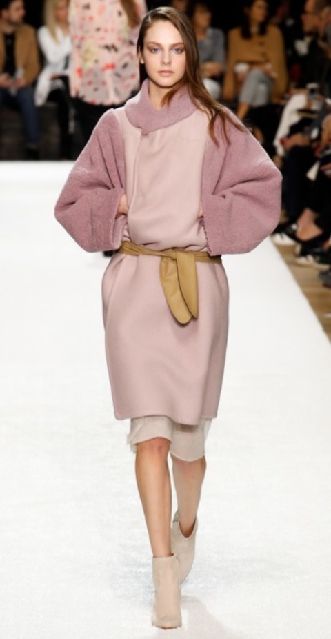 Chloe قصائد بألحان فرنسية 