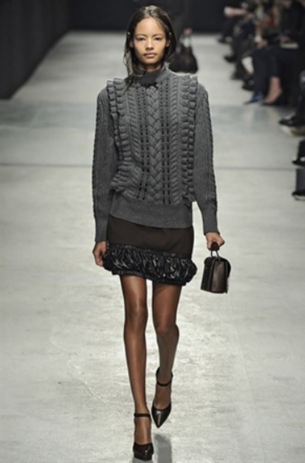 مجموعة Christopher Kane لخريف شتاء 2014 تغرّد خارج السرب