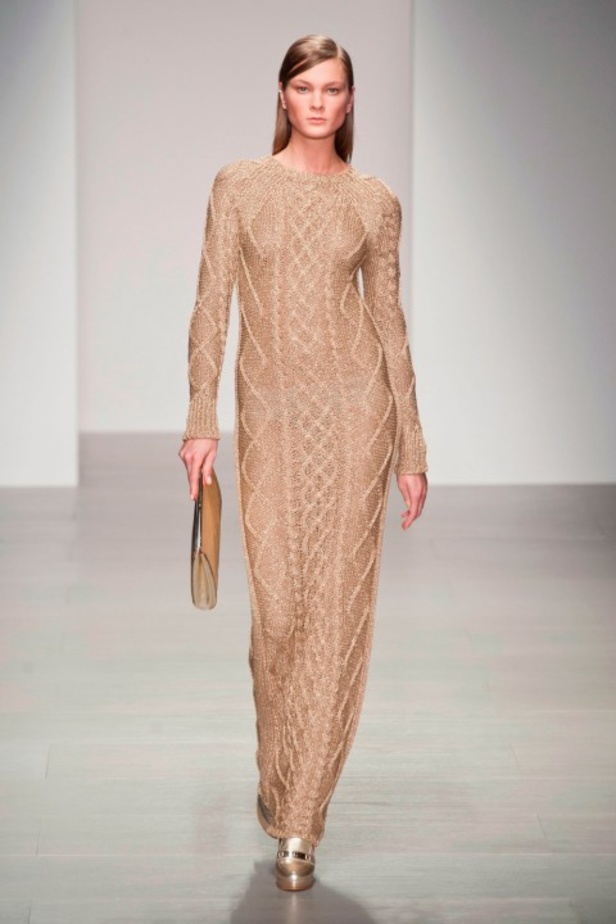 Daks: أزياء عسكرية بلمسات أنثوية